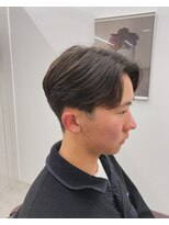 グランクラブ(GRANCLUB)&nbsp;カットパーマフェードセンターパートシェービングメンズ