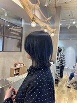 ルーク バイ ヘアーポケット(Luke by hair pocket)&nbsp;レイヤーボブとネイビーcolor
