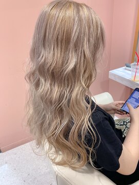 シェリエ(Cherie) ミルクティーベージュ/ハイトーンカラー/韓国カラー/ブリーチ