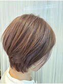 ショートボブ