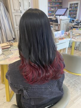 ハグクレア(HUG CLAIRE) グラデーションカラー×レッド