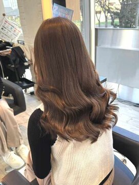 インク サカエ(inq sakae) レイヤーカット/クリームブラウン