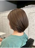 後頭部ふんわり×襟足タイトの丸みショート