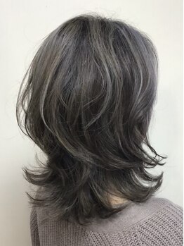 モ ディープ 泰夢(mo’Deep 泰夢)の写真/カラー専門店を探しているあなたに！mo’Deep 泰夢で、あなたの個性を引き立てるスタイルを楽しもう！