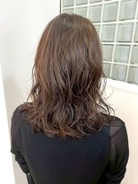 ロマーリ 岡山店(LOMARLIE)&nbsp;レイヤーパーマ30代40代50代ラフウェーブくびれヘアセットがラク