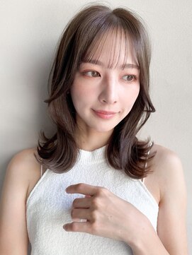 リヤン 表参道(lyann) 美髪愛されミディアムレイヤーカット前髪ナチュラルカール