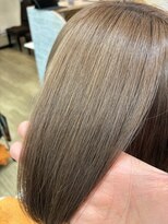 ヘアーズ ベリー 六甲道店(hairs BERRY) beige