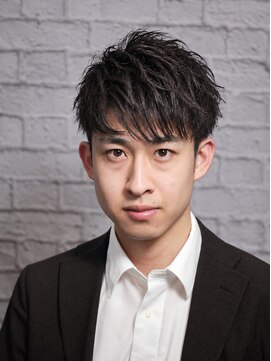 グレイスフルバーバー 新宿パークタワー店 新宿20.30代メンズに◎ビジネスショート×束感ニュアンスパーマ