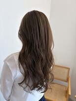 ルオラ(Luora)&nbsp;レイヤーカット×オリーブベージュ