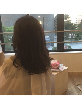 カタチヘアー(HAIR) 。。。。。。笑顔かわいい。。。ロングのカタチ。。。。。