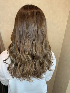 アース コアフュールボーテ 上越店(EARTH coiffure beaute) ライトベージュ