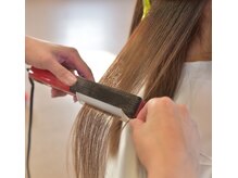 大人気!!髪質改善トリートメント(酸熱トリートメント )、 1人1人に合わせた施術で髪が生まれ変わる◎