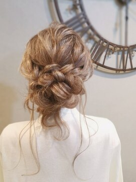 ヘアセットサロン ミント(Hair set salon MINT) ふわふわルーズアップスタイル