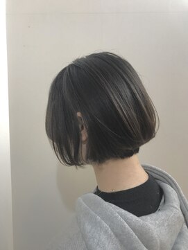 コロ(COLO) 【COLO 吉祥寺 都甲菜穂】ナチュラルショートボブ