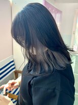 ゲーム バイ アランスミシー 横浜(GAME by Alan Smithee)&nbsp;ブリーチインナーカラーアッシュカラー前髪カットトリートメント