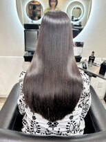 ミリア(MILIA)&nbsp;大人可愛い30代40代50代小顔髪質改善ケラスターゼストレート