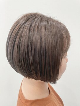 エヌ(N) ショートボブ/レディースカット/カラー