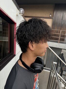 アイズ 海老名(AIZU) ツイストスパイラルパーマ　ツイストパーマ　縦落ちスパイラル