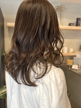 ホーム(HOME) グレージュ　セミロング