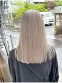 ブリーチダブルカラーホワイトカラーインナーカラー裾カラー艶髪