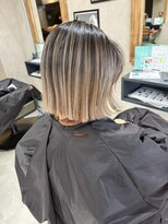 サニー 渋谷(SUNNY) バレイヤージュ、ハイライト、レイヤーロング、グレーベージュ