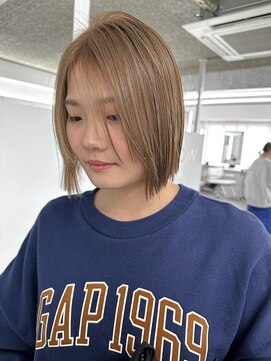 イロウ 山口どうもん店(IROW) ブリーチ　ダブルカラー　ベージュ　ボブ　髪質改善【山口】