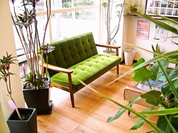 プログレス(PROGRESS)の写真/落ち着いた雰囲気の空間で、ゆったりとした時間を過ごせる♪髪のお悩みも相談しやすいのが嬉しい★