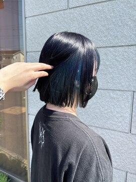 小顔インナーカラー×タッセルボブ