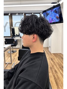 アイトーキョープラスシー 横浜(AI TOKYO+Sea) MEN’S横浜/マッシュ/シャドウパーマ/波巻きパーマ/高島町
