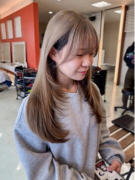 アンドファインヘアービューティー(AND FINE hair beauty) 逆インナーカラー×レイヤーカット