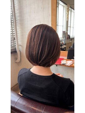 ファシーノ(FASCINO) 前下がりグラデーションボブ