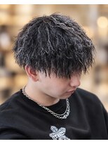 OWN Men's salon【オウン】 ツイストパーマ×ホワイトハイライト