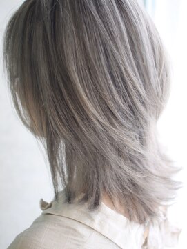 シィーム(cime) #韓国 #前髪 #くびれ #イヤリングカラー #イメチェン