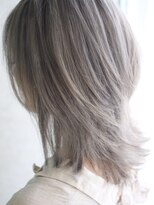 シィーム(cime) #韓国 #前髪 #くびれ #イヤリングカラー #イメチェン