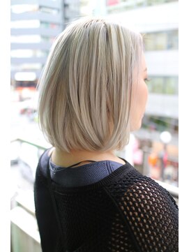 エイト 恵比寿店(EIGHT ebisu) ホワイトブロンド