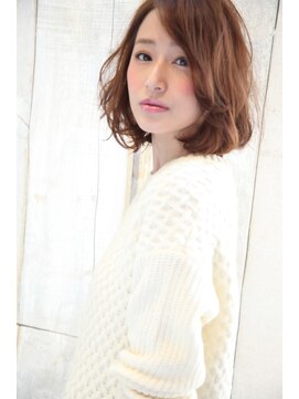 ダミアバイユーレルム 恵比寿(DAMIA by U-REALM) 大人可愛いツヤ髪小顔ゆるふわボブ・１１