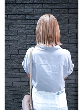 クラス(CLASS) ブロンド