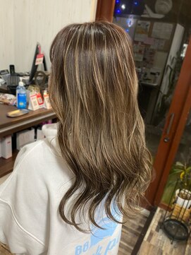 ヘアー リードレス(hair Re:dress) 20代30代40代大人可愛い立体感ハイライトツヤ髪ゆるふわロング