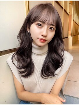 アフロートリノ(AFLOAT Leino) レイヤー抜け感　小顔カット顔まわりレイヤー似合わせ20代30代