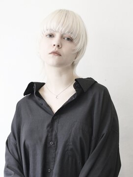 ココ 原宿(KOKO) 黒髪小顔クラゲヘアーオリーブグレーココアベージュ