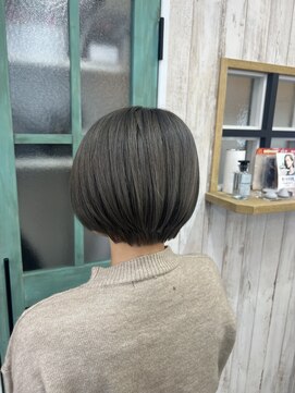 デスト 大宮(DEST) オリーブグレージュ　透明感　アディクシーカラー