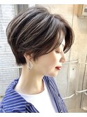 外ハネくびれショート×シースルーバング
