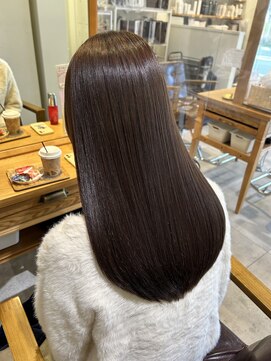 ブレンドバイハピネス(Blend by happiness) 外ハネボブ　大人ボブ　フェイスレイヤー　ザクザクレイヤー