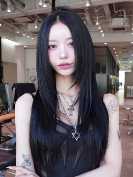 アルバム 銀座(ALBUM GINZA) 顔周りレイヤー似合わせカットロング韓国ヘア_F1298