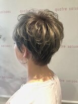 キャトルセゾン(quatre saisons)&nbsp;おお振りなピアスが似合うマッシュベリショ