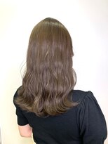 アメリ 新宿(Ameri)&nbsp;Ameri オリーブベージュ　イルミナカラー　【新宿】