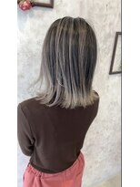 パルフェ ヘアー バイ オーク 九大学研都市(parfait hair byOAK) ホワイト系コントラストバレイヤージュ