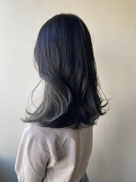 セルカ 高田馬場(CERCA) イヤリングカラー【CERCA高田馬場/新宿】