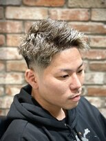 ヒロギンザバーバーショップ 丸の内店(HIRO GINZA BARBER SHOP)&nbsp;フェード×ハイトーン×スパイラル【東京/フェード/バーバー】