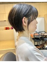 ヨファ ヘアー(YOFA hair)&nbsp;似合わせカット　ショートボブ